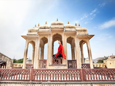 Top Domestic Tour Packages for Family in Jaipur Near Me